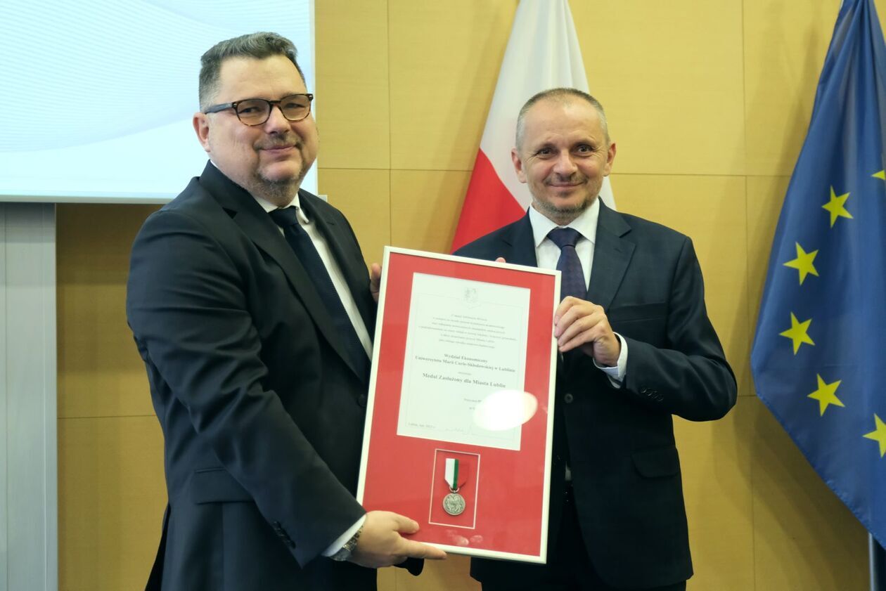  Wydział Ekonomiczny UMCS świętuje jubileusz 60-lecia istnienia  - Autor: DW