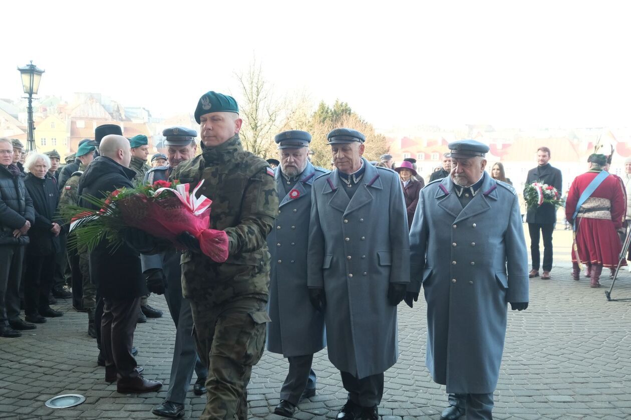  Narodowy Dzień Pamięci Żołnierzy Wyklętych w Lublinie: składamy kwiaty przy pomnikach (zdjęcie 29) - Autor: DW