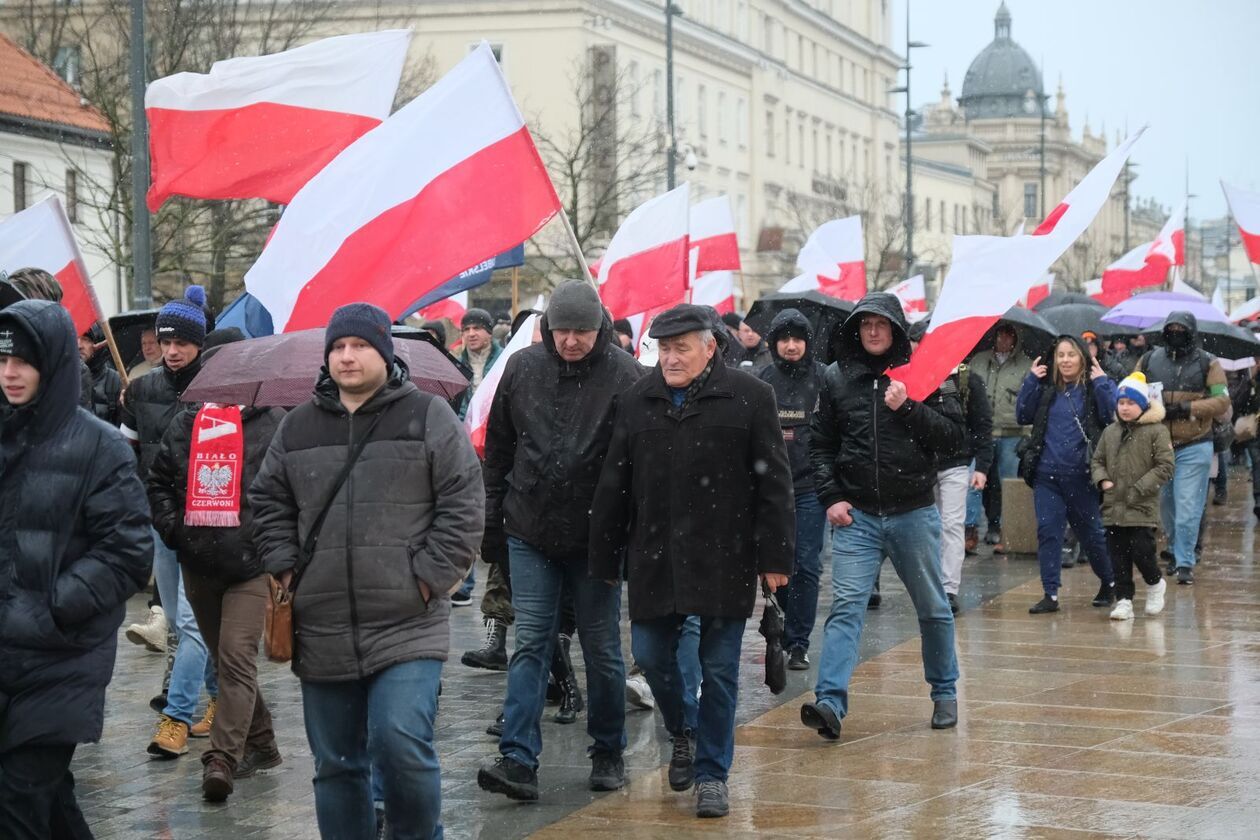  Marsz Pamięci Żołnierzy Wyklętych w Lublinie (zdjęcie 20) - Autor: DW