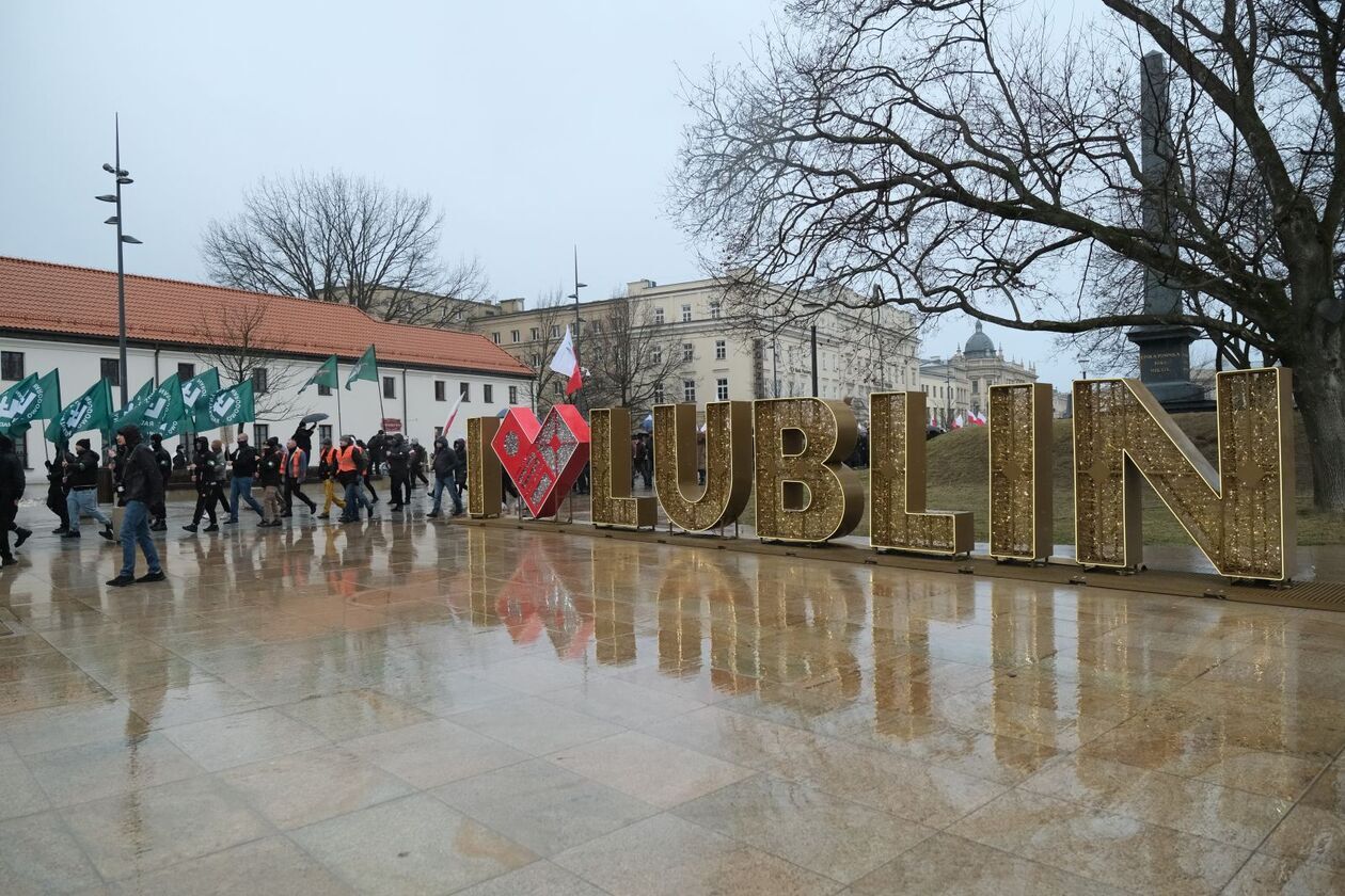  Marsz Pamięci Żołnierzy Wyklętych w Lublinie (zdjęcie 17) - Autor: DW