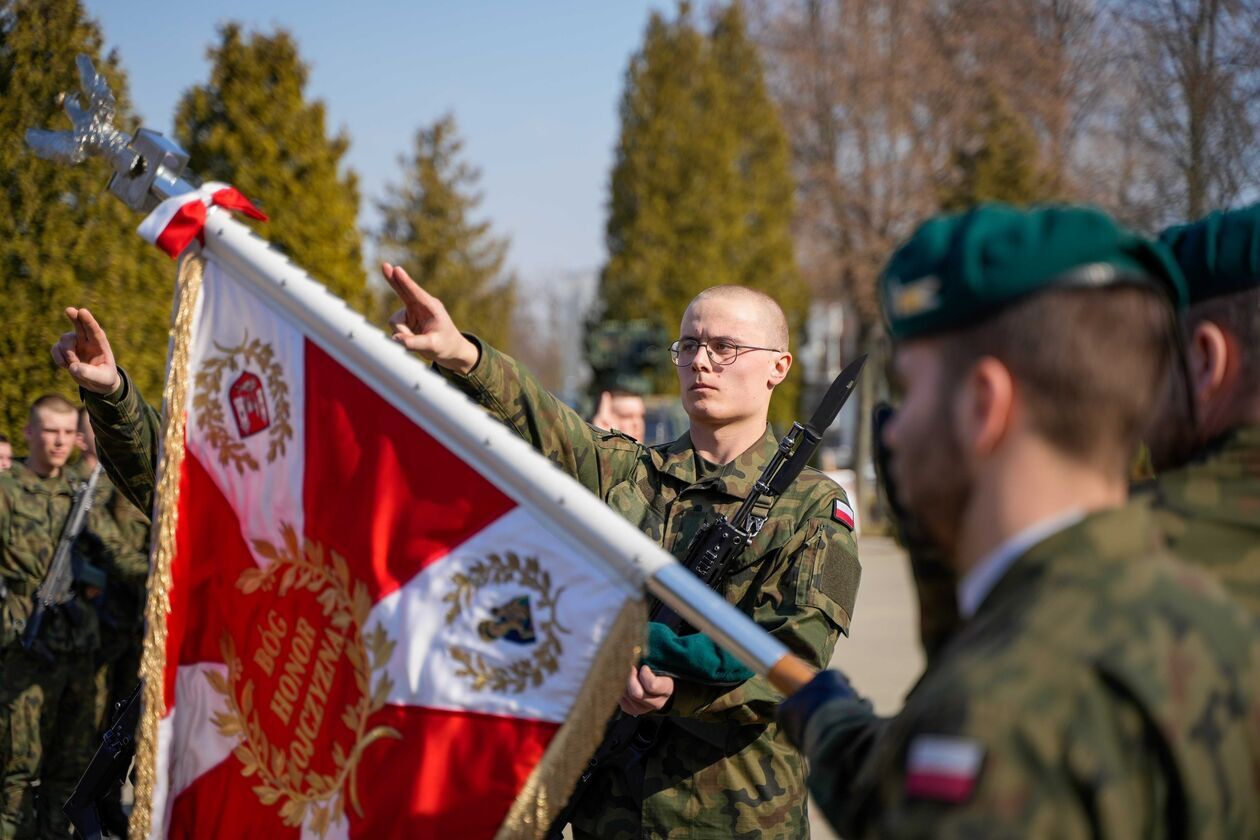  Wojskowa przysięga w Lublinie i Chełmie (zdjęcie 20) - Autor: 19 LBZ