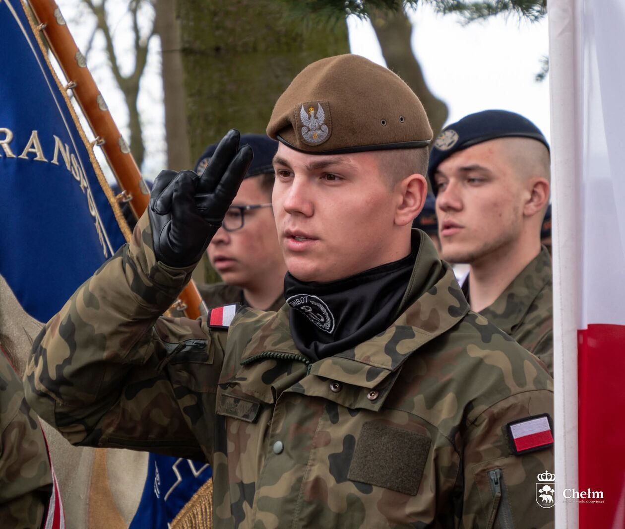  Uroczystości w Chełmie upamiętniające 85. rocznicę Zbrodni Katyńskiej oraz 15. rocznicę Katastrofy S (zdjęcie 26) - Autor: UM Chełm 