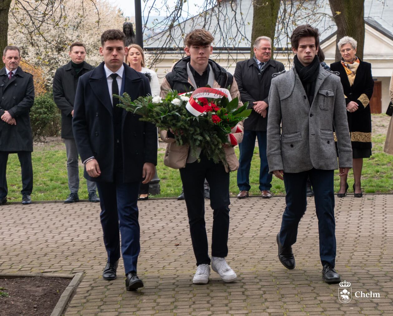  Uroczystości w Chełmie upamiętniające 85. rocznicę Zbrodni Katyńskiej oraz 15. rocznicę Katastrofy S (zdjęcie 5) - Autor: UM Chełm 