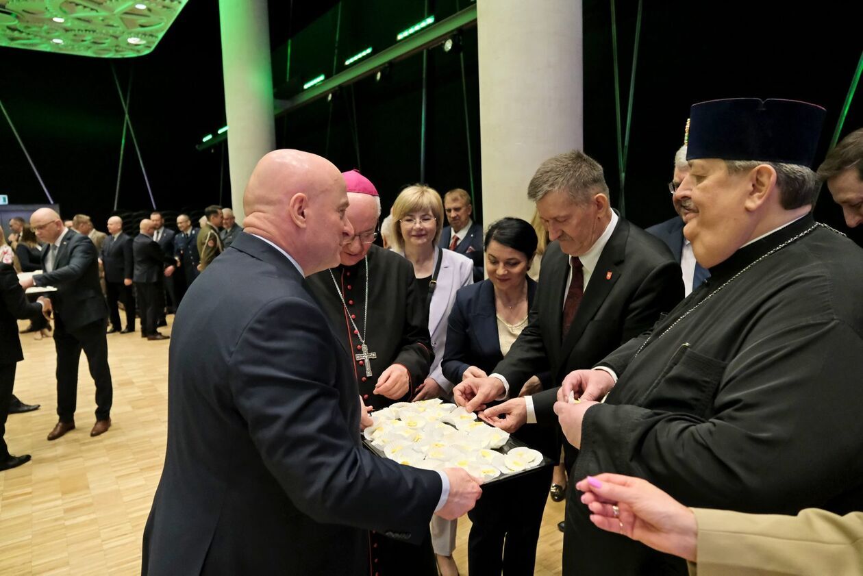  Wielkanocne spotkanie u marszałka województwa lubelskiego (zdjęcie 28) - Autor: DW