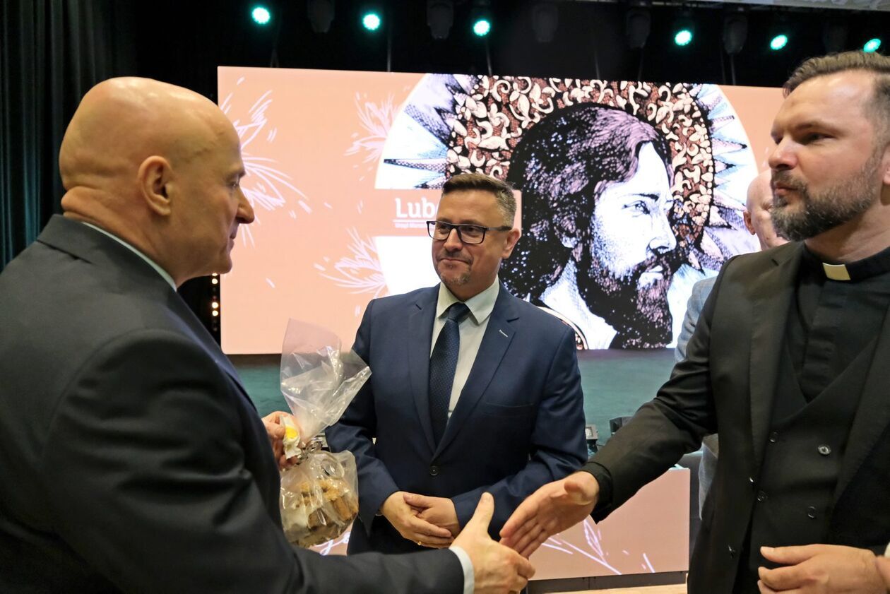  Wielkanocne spotkanie u marszałka województwa lubelskiego (zdjęcie 47) - Autor: DW