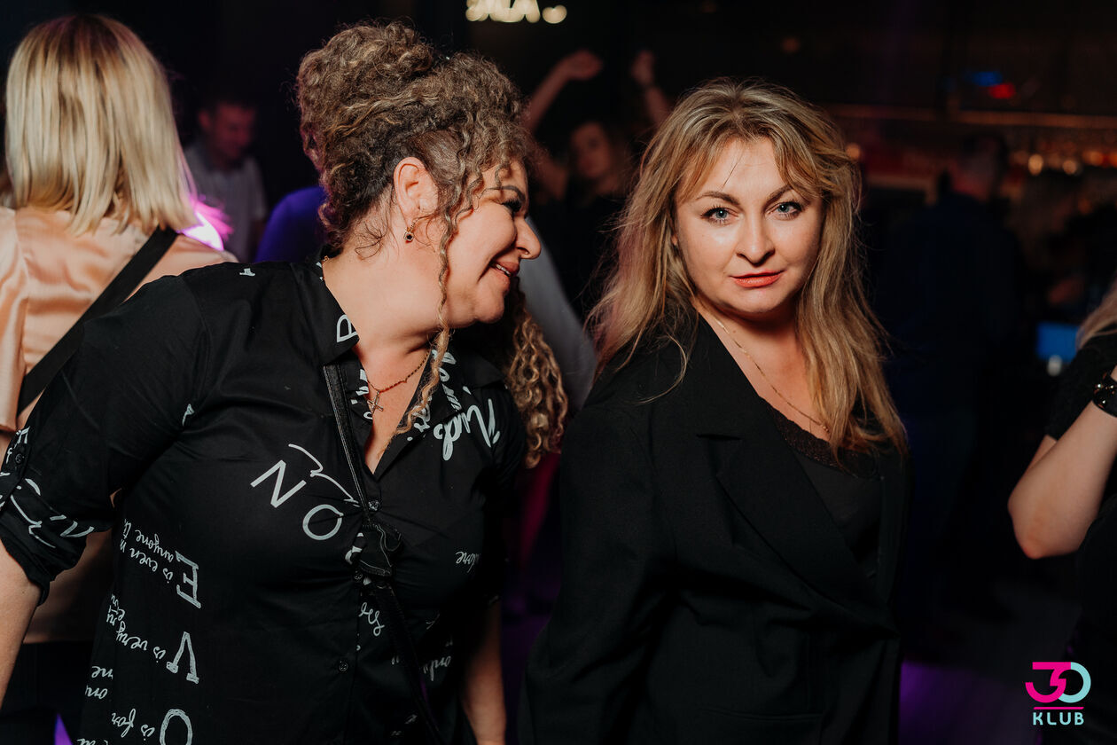  Galeria z imprezy w Klubie 30 (zdjęcie 19) - Autor: Klub 30