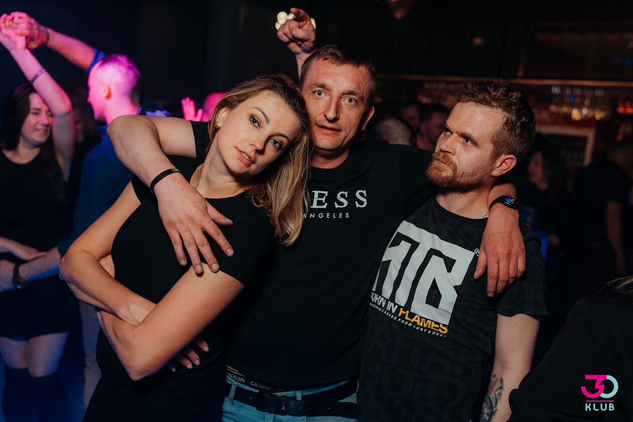  Galeria z imprezy w Klubie 30 (zdjęcie 16) - Autor: Klub 30