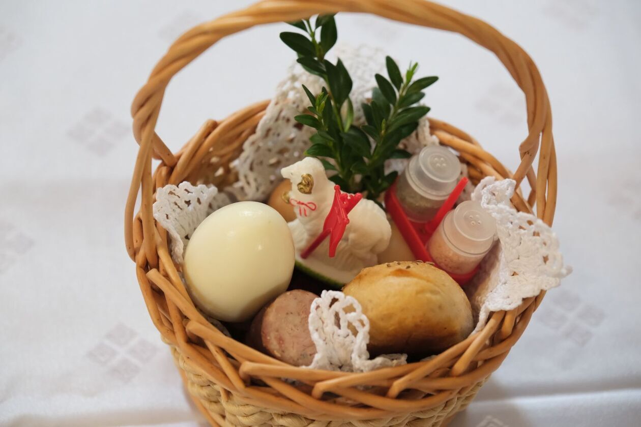Wielka Sobota - święcenie pokarmów w Archikatedrze Lubelskiej