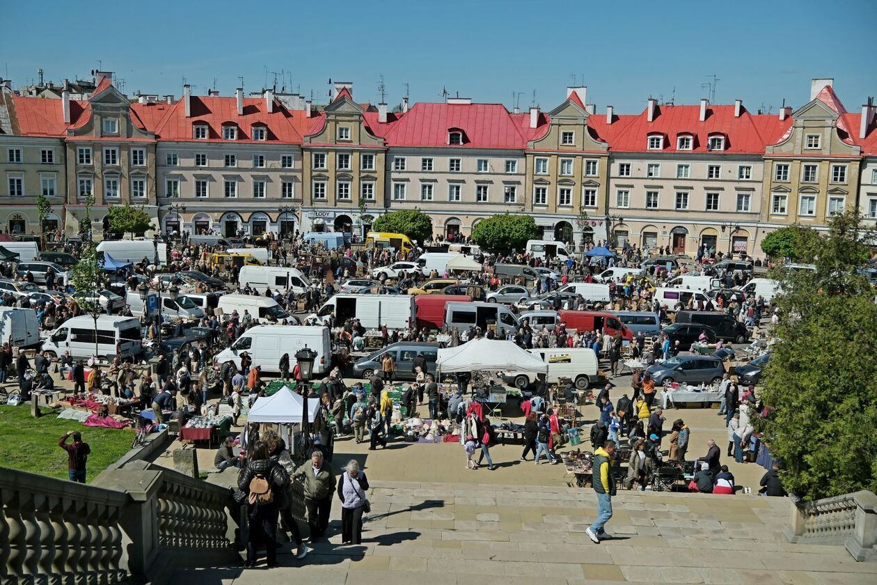 Lubelska giełda staroci popularna wśród mieszkańców i przyjezdnych