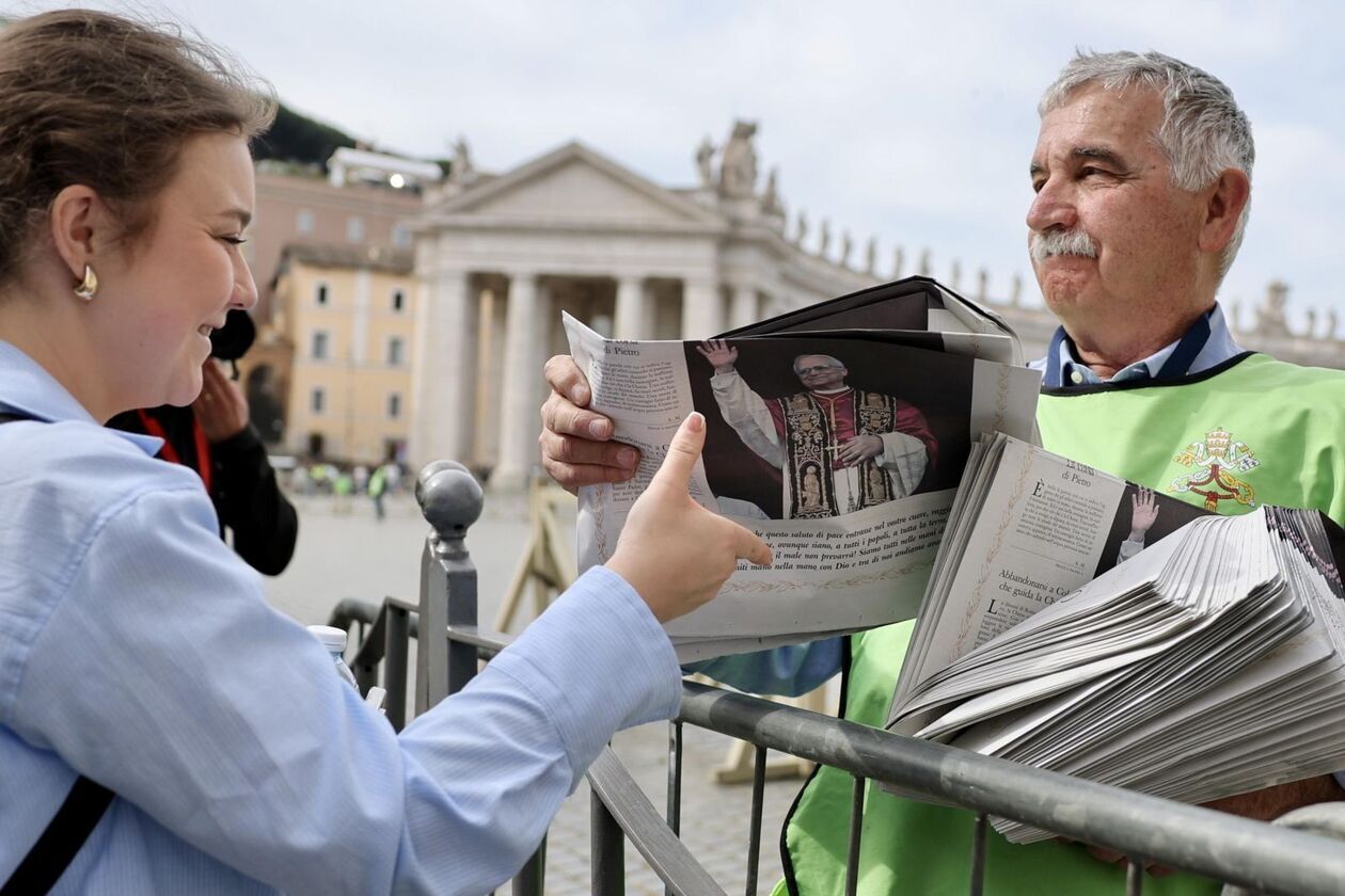  Inauguracja pontyfikatu papieża Leona XIV (zdjęcie 6) - Autor: PAP/EPA/ANGELO CARCONI, PAP/EPA/ETTORE FERRARI, PA