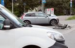 Wypadek na skrzyżowaniu Alei Racławickich i Poniatowskiego. (zdjęcie 5)