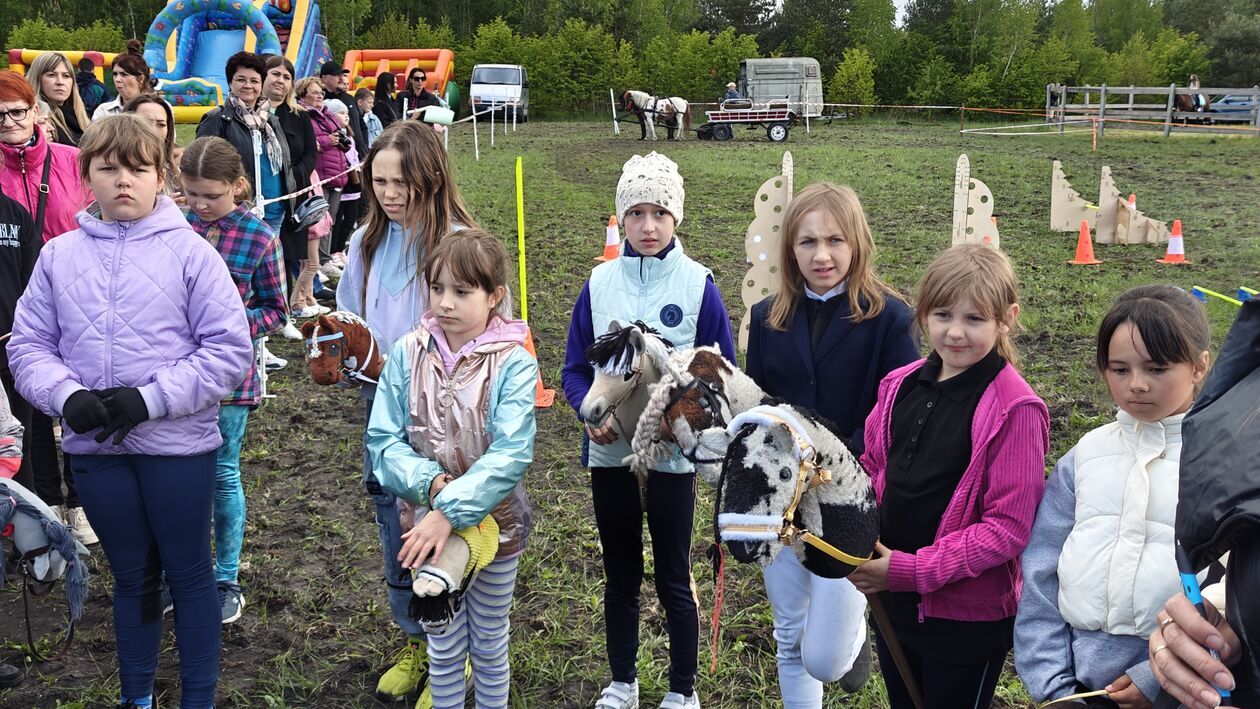  III Konkurs i Pokaz Wszechstronnej Użyteczności Koni w Kaniem-Stacja (zdjęcie 3) - Autor: Kamil Pomorski