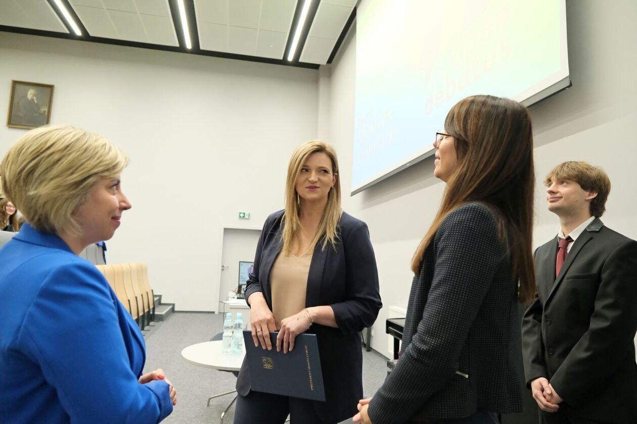  3 Debata Otwarta na Wydziale Politologii i Dziennikarstwa UMCS (zdjęcie 4) - Autor: DW