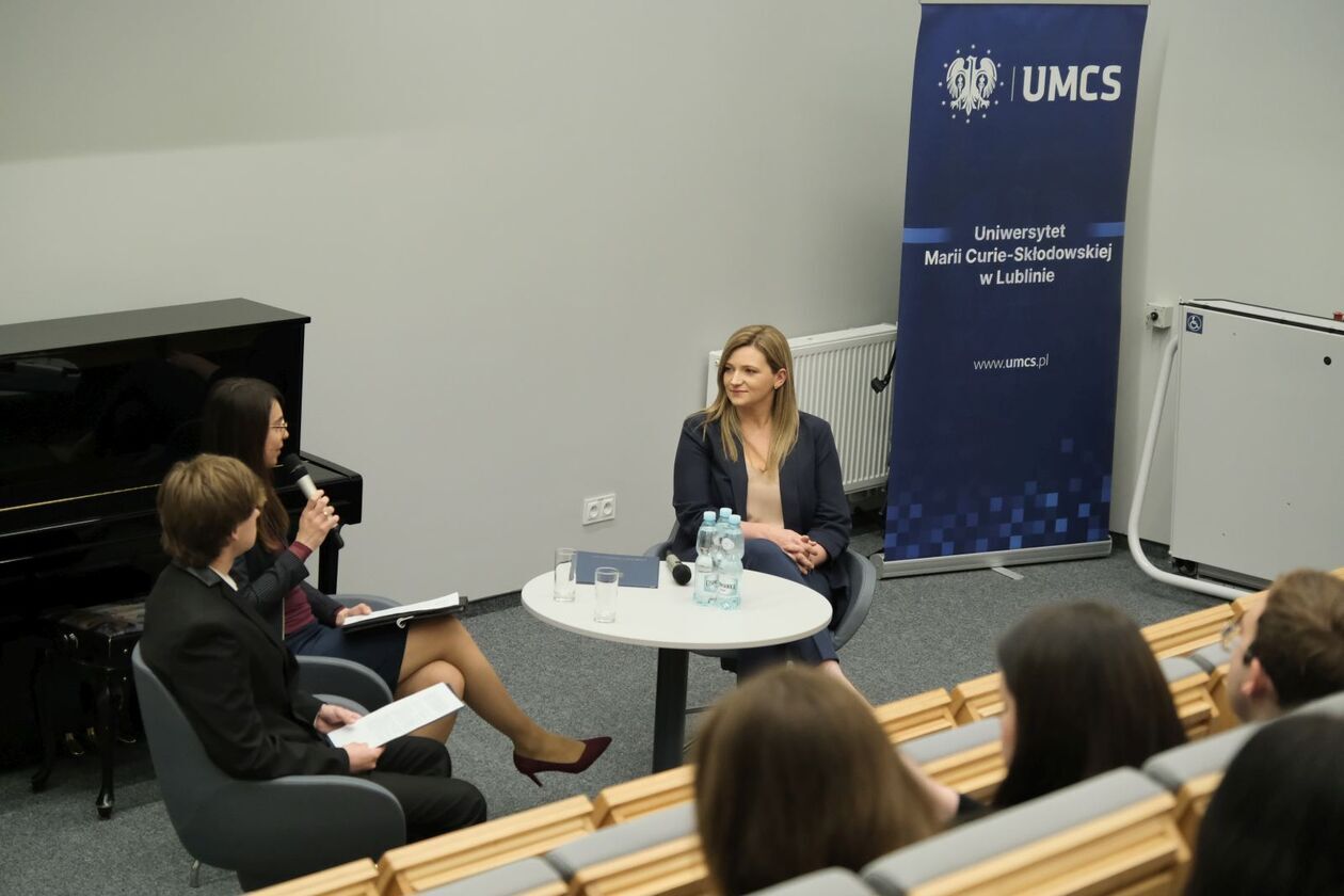  3 Debata Otwarta na Wydziale Politologii i Dziennikarstwa UMCS (zdjęcie 9) - Autor: DW
