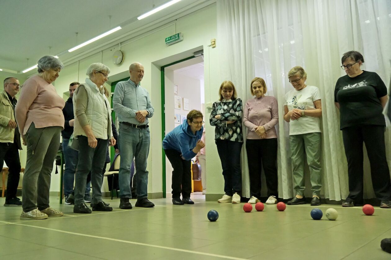  II Lubelska Olimpiada Senioralna w ZOW przy ul. Lwowskiej 28 (zdjęcie 28) - Autor: DW