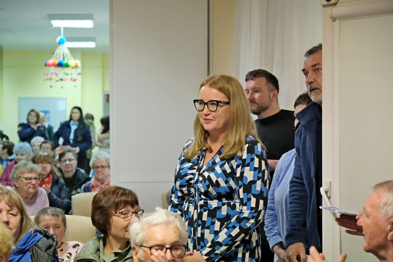  II Lubelska Olimpiada Senioralna w ZOW przy ul. Lwowskiej 28 (zdjęcie 12) - Autor: DW