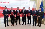Dzień samorządu terytorialnego. Wojewoda wręczał medale i odznaczenia. (zdjęcie 3)