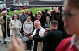 Odsłonięcie tablicy przy Urzędzie Miasta w Świdniku poświęconej Wyszyńskiemu. (zdjęcie 4)