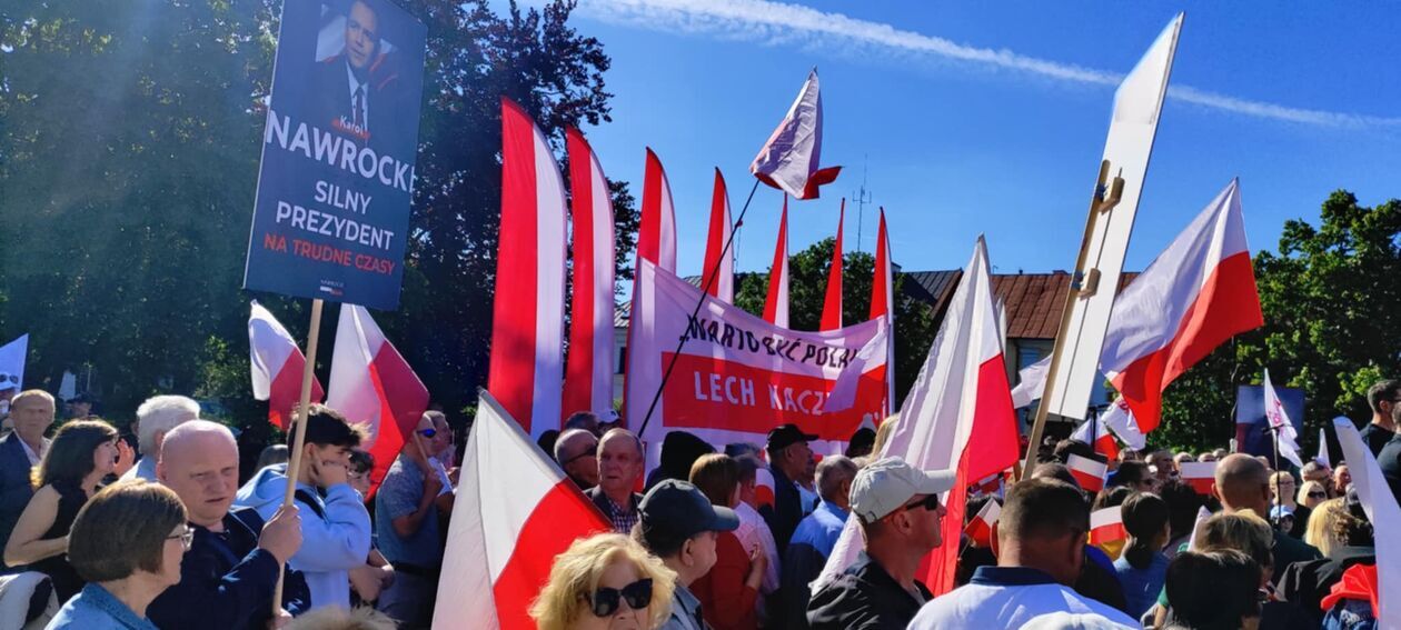  Karol Nawrocki w Białej Podlaskiej (30 maja) (zdjęcie 11) - Autor: EB