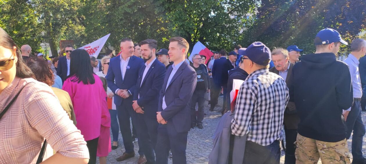  Karol Nawrocki w Białej Podlaskiej (30 maja) (zdjęcie 19) - Autor: EB
