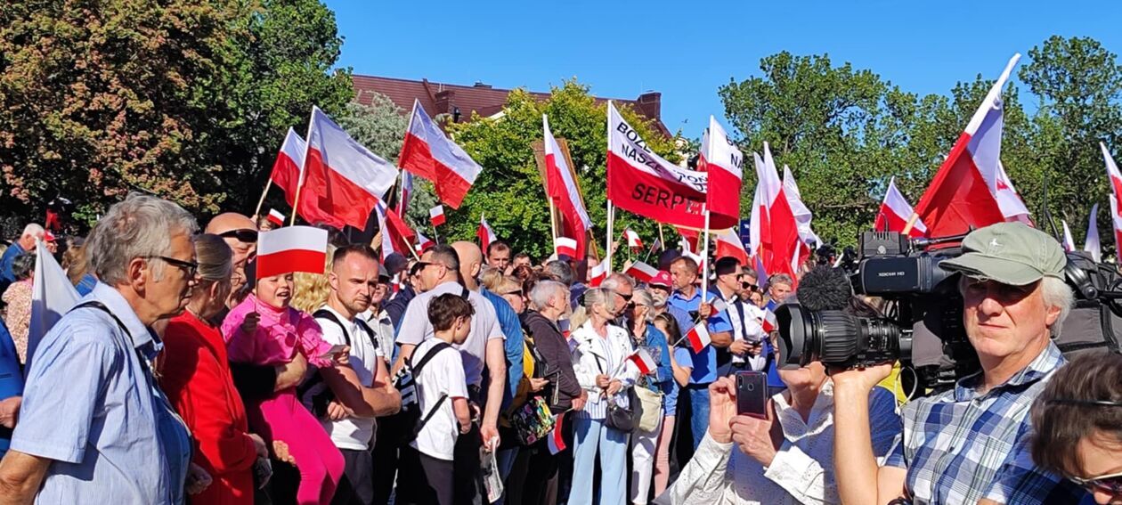  Karol Nawrocki w Białej Podlaskiej (30 maja) (zdjęcie 29) - Autor: EB