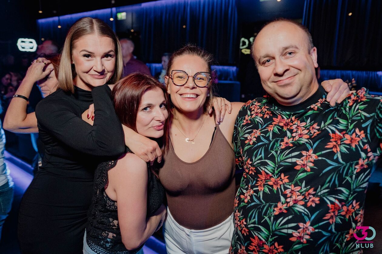  Terapia tańcem w Klubie 30 (zdjęcie 17) - Autor: Klub 30