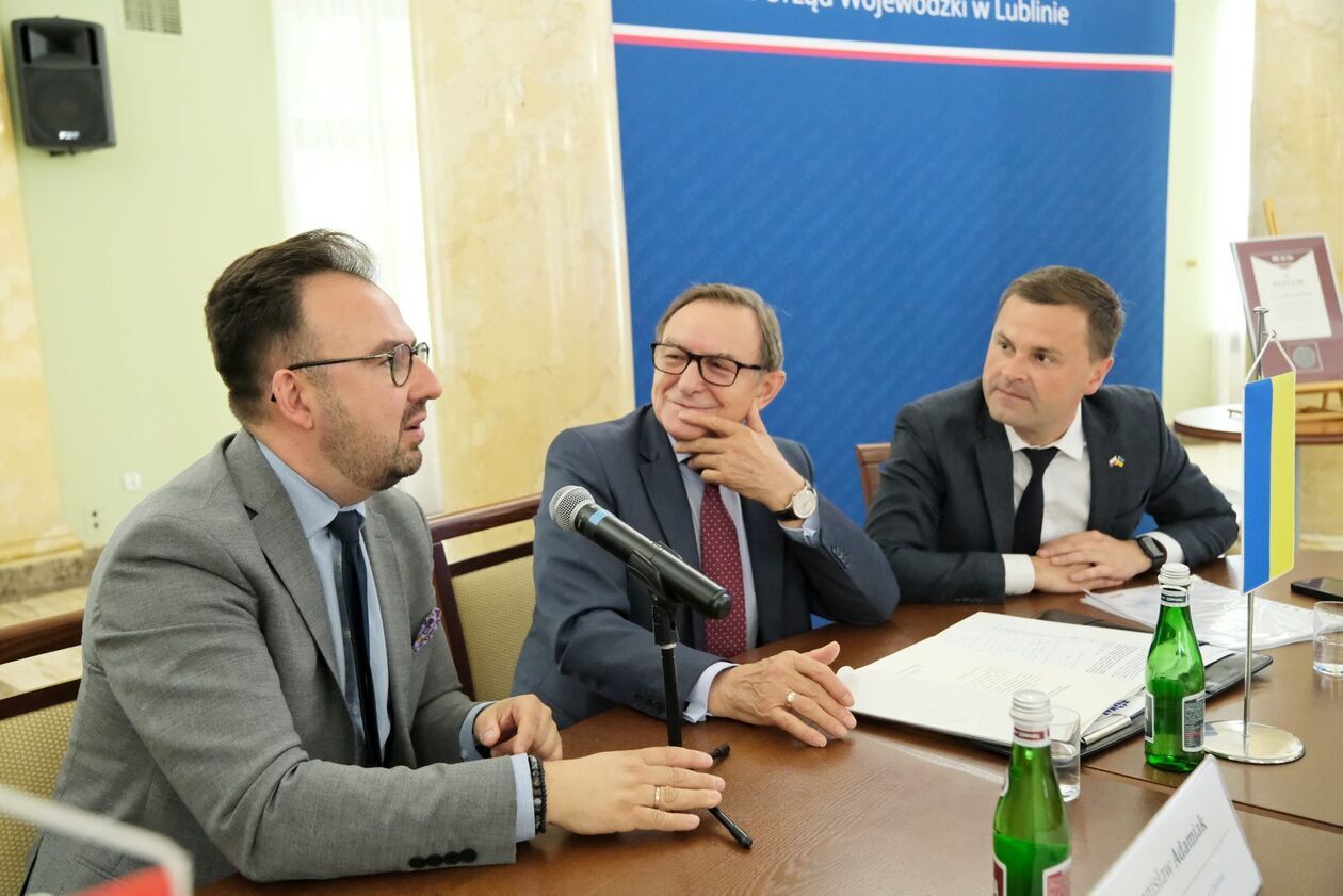 Odprawa dyplomatyczna Wojewody Lubelskiego 2025 z prof. Hanną Suchocką  (zdjęcie 24) - Autor: DW