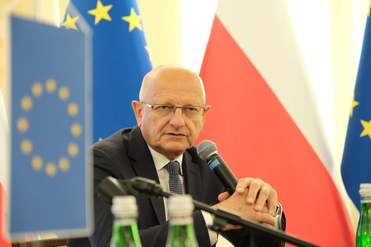  Odprawa dyplomatyczna Wojewody Lubelskiego 2025 z prof. Hanną Suchocką  (zdjęcie 31) - Autor: DW