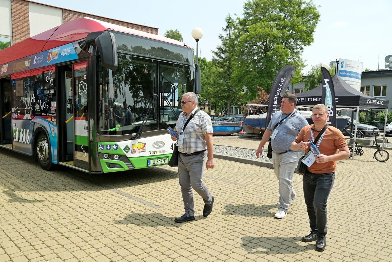  Transportowe Forum Współpracy Transgranicznej na Politechnice Lubelskiej (zdjęcie 23) - Autor: DW