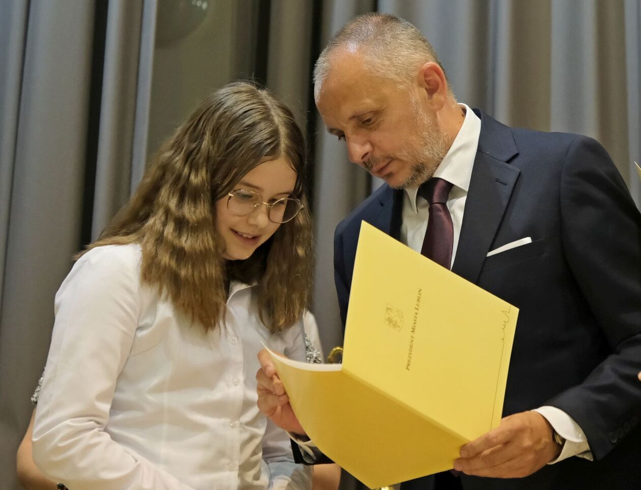  Laureaci  konkursów artystycznych szkół podstawowych i ponadpodstawowych w ZS nr 5 (zdjęcie 15) - Autor: DW