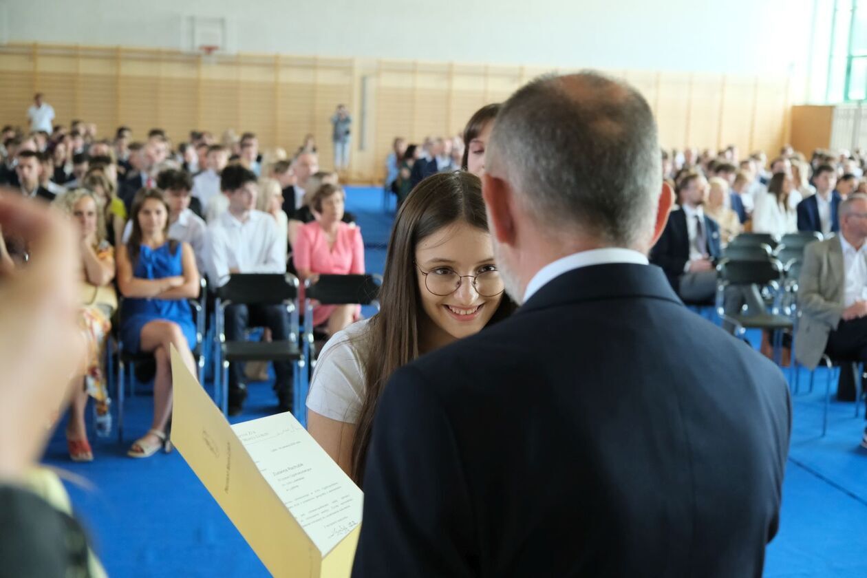  Nagrody dla najlepszych 228 uczniów  (zdjęcie 56) - Autor: DW