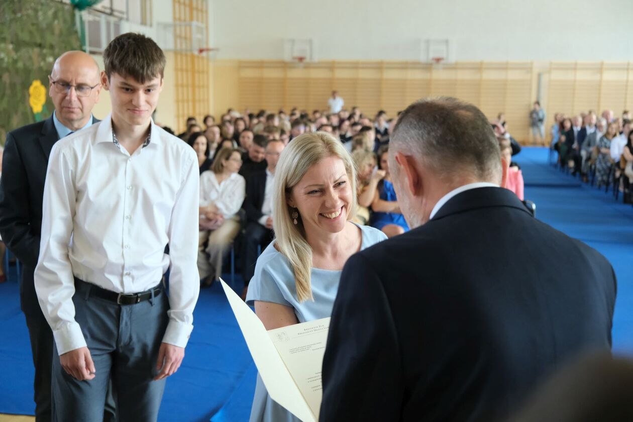  Nagrody dla najlepszych 228 uczniów  (zdjęcie 52) - Autor: DW