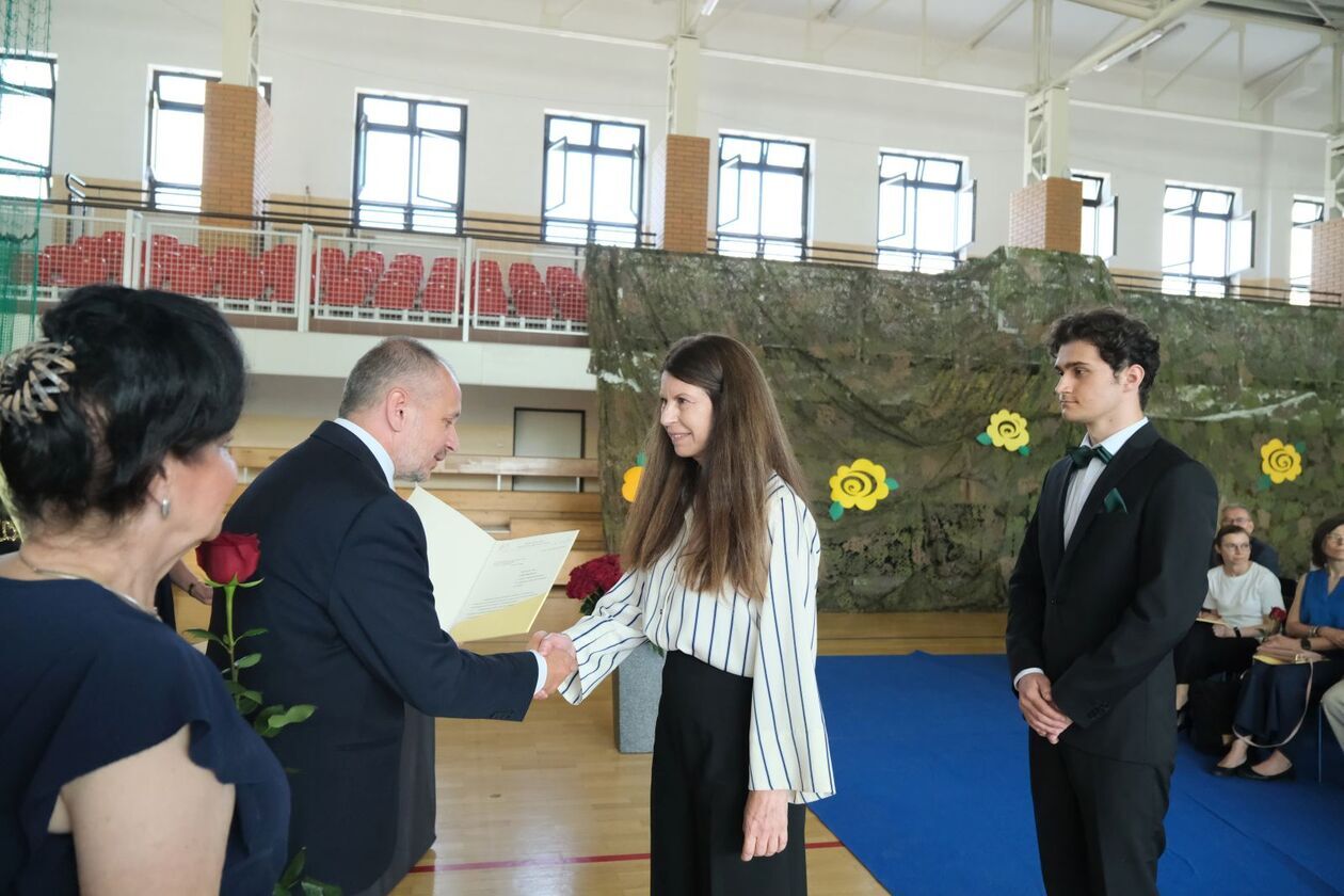  Nagrody dla najlepszych 228 uczniów  (zdjęcie 102) - Autor: DW