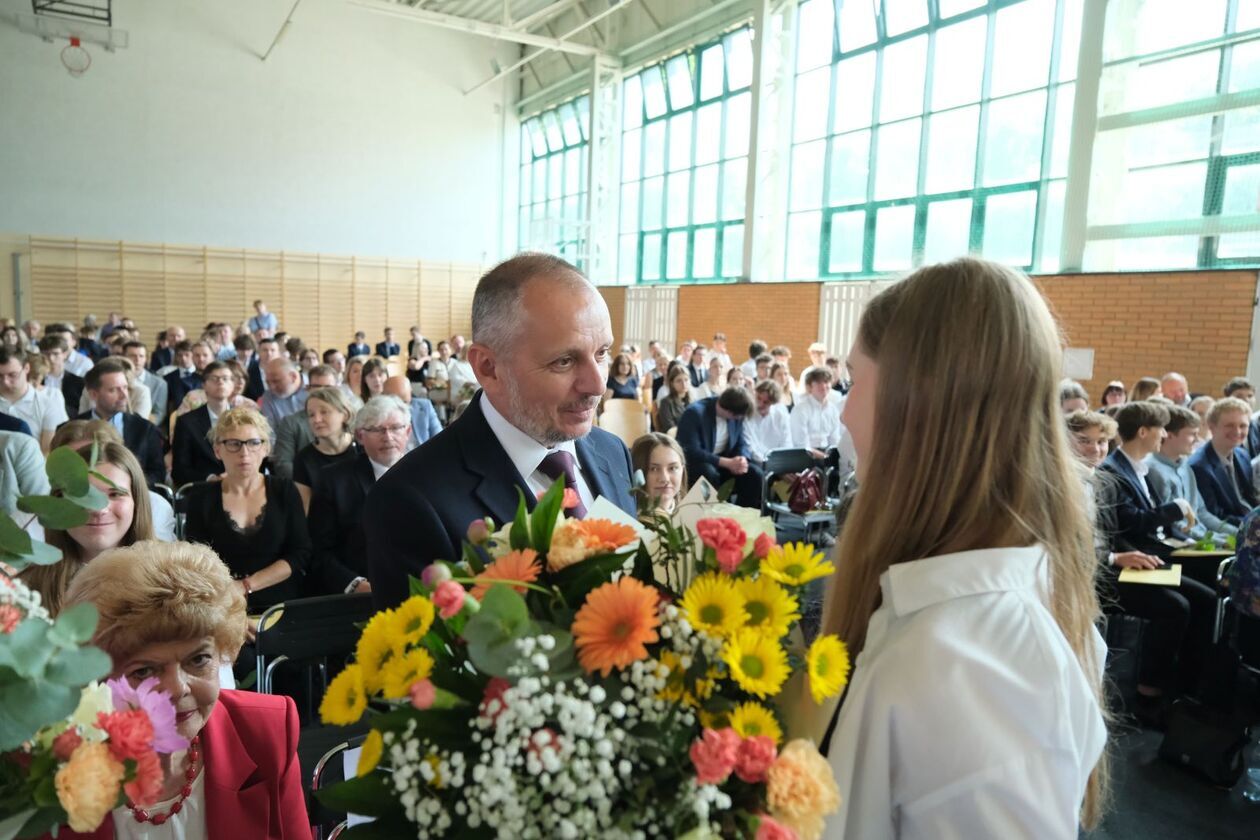  Nagrody dla najlepszych 228 uczniów  (zdjęcie 151) - Autor: DW