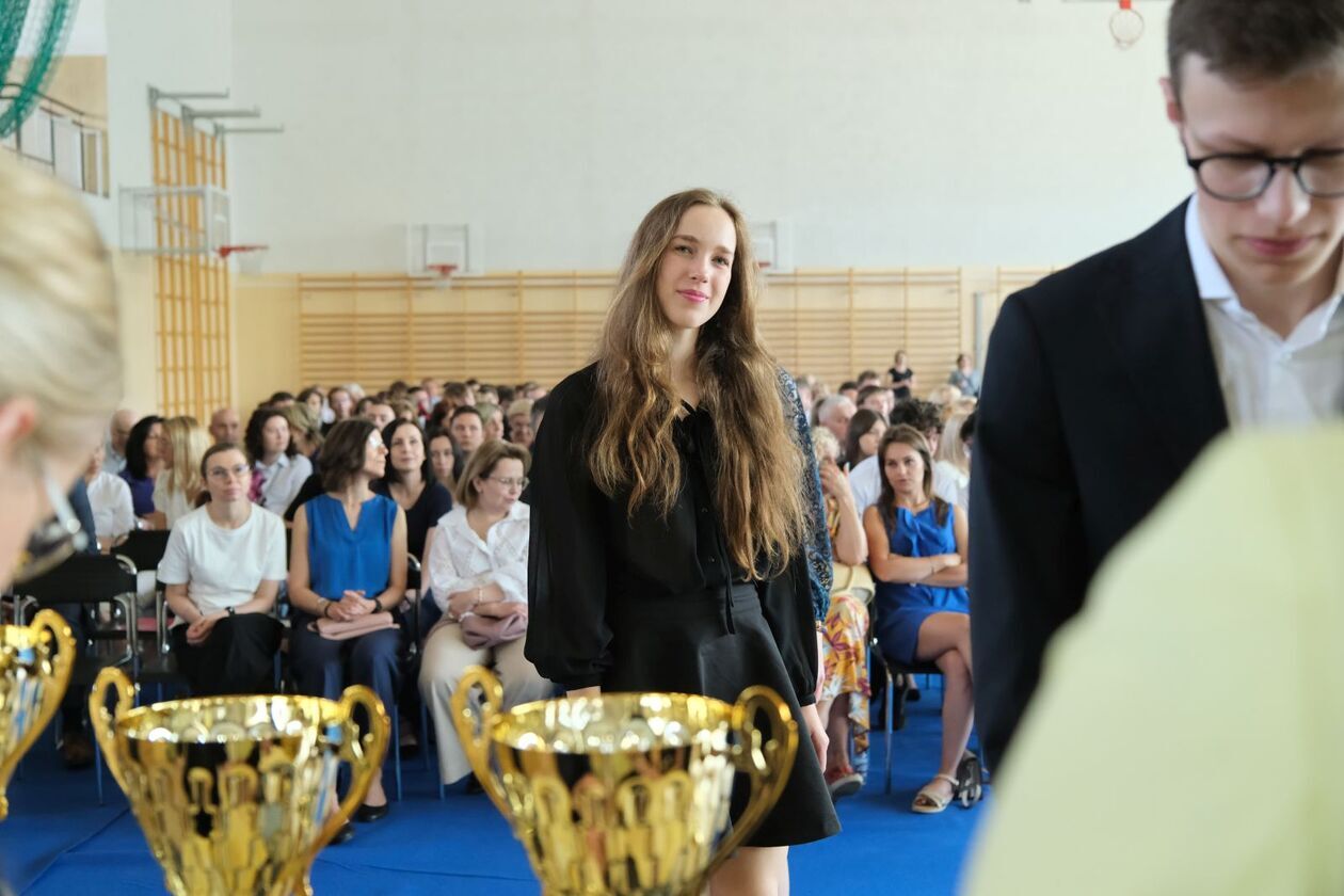  Nagrody dla najlepszych 228 uczniów  (zdjęcie 47) - Autor: DW