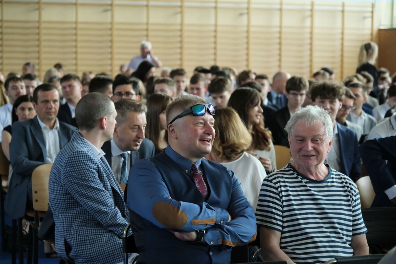 Nagrody dla najlepszych 228 uczniów 
