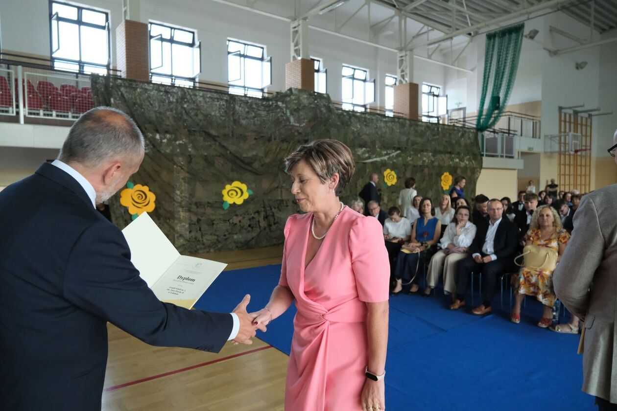  Nagrody dla najlepszych 228 uczniów  (zdjęcie 131) - Autor: DW