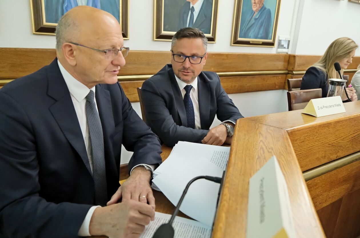  XII seja Rady Miasta - podziękowania dla koszykarzy PGE Start Lublin (zdjęcie 18) - Autor: DW