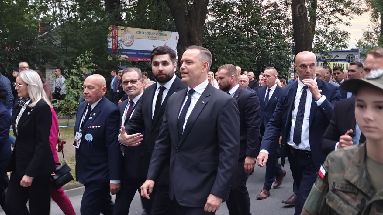  Uroczystości w Chełmie upamiętniające ofiary Rzezi Wołyńskiej (zdjęcie 8) - Autor: Kamil Pomorski