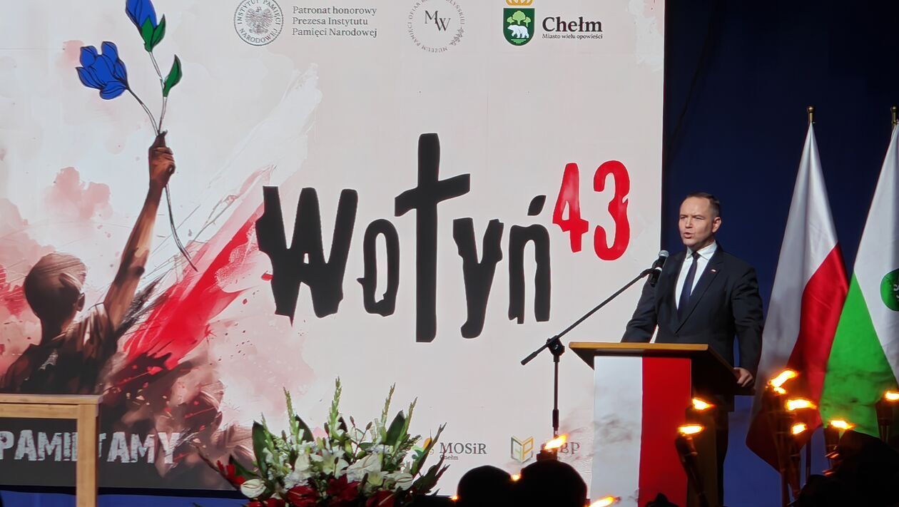 Uroczystości w Chełmie upamiętniające ofiary Rzezi Wołyńskiej (zdjęcie 4) - Autor: Kamil Pomorski