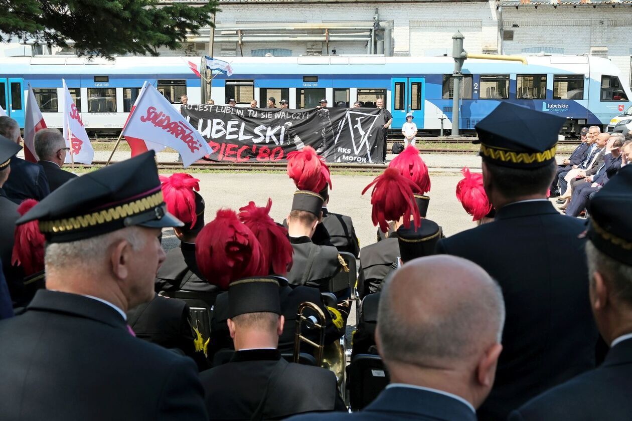  Obchody 45. rocznicy strajku lubelskich kolejarzy (zdjęcie 12) - Autor: DW
