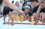 Turniej szachowy z okazji Międzynarodowego Dnia Szachów rozgrywany przez portale (zdjęcie 5)