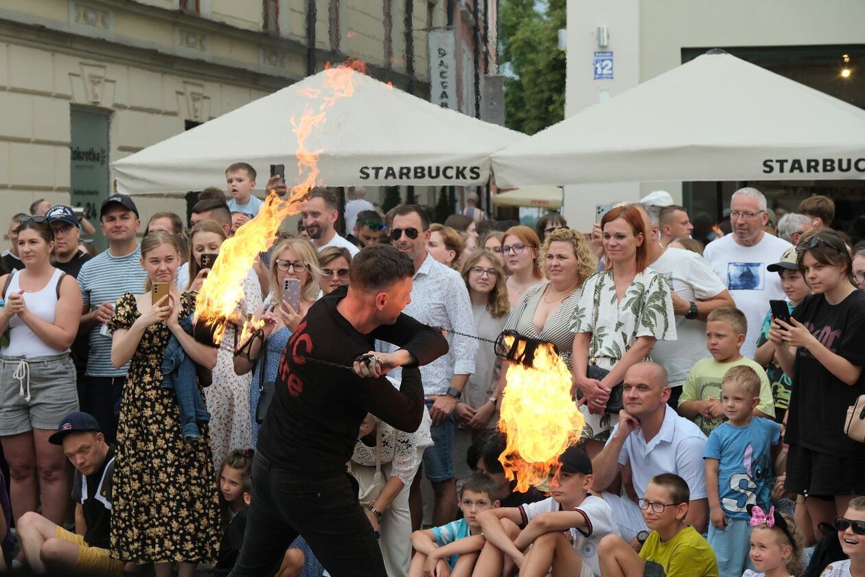  Lubelski Carnaval Sztukmistrzów dzień trzeci (zdjęcie 25) - Autor: DW