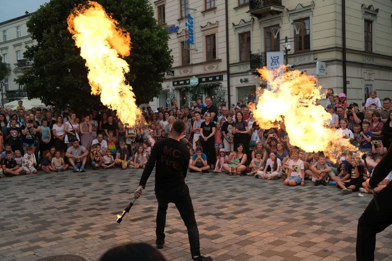  Lubelski Carnaval Sztukmistrzów dzień trzeci (zdjęcie 41) - Autor: DW