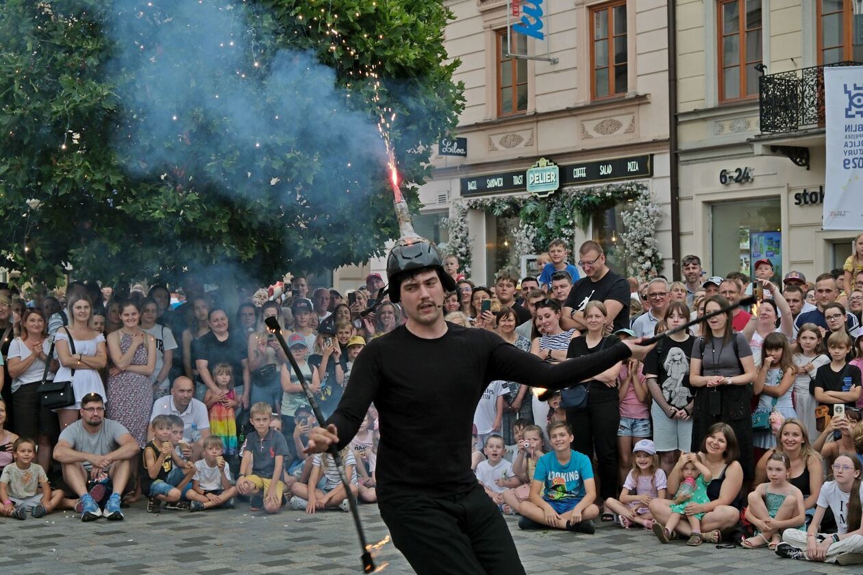  Lubelski Carnaval Sztukmistrzów dzień trzeci (zdjęcie 39) - Autor: DW