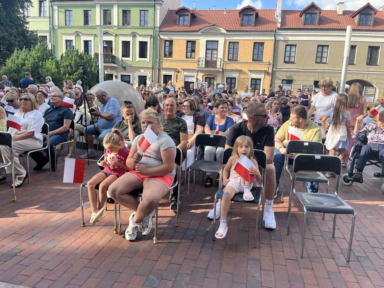  Obchody 81. rocznicy Powstania Warszawskiego w Zamościu  (zdjęcie 15) - Autor: Anna Szewc