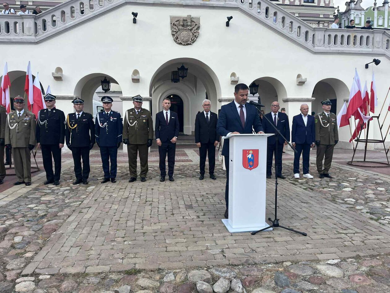  Obchody 81. rocznicy Powstania Warszawskiego w Zamościu  (zdjęcie 37) - Autor: Anna Szewc