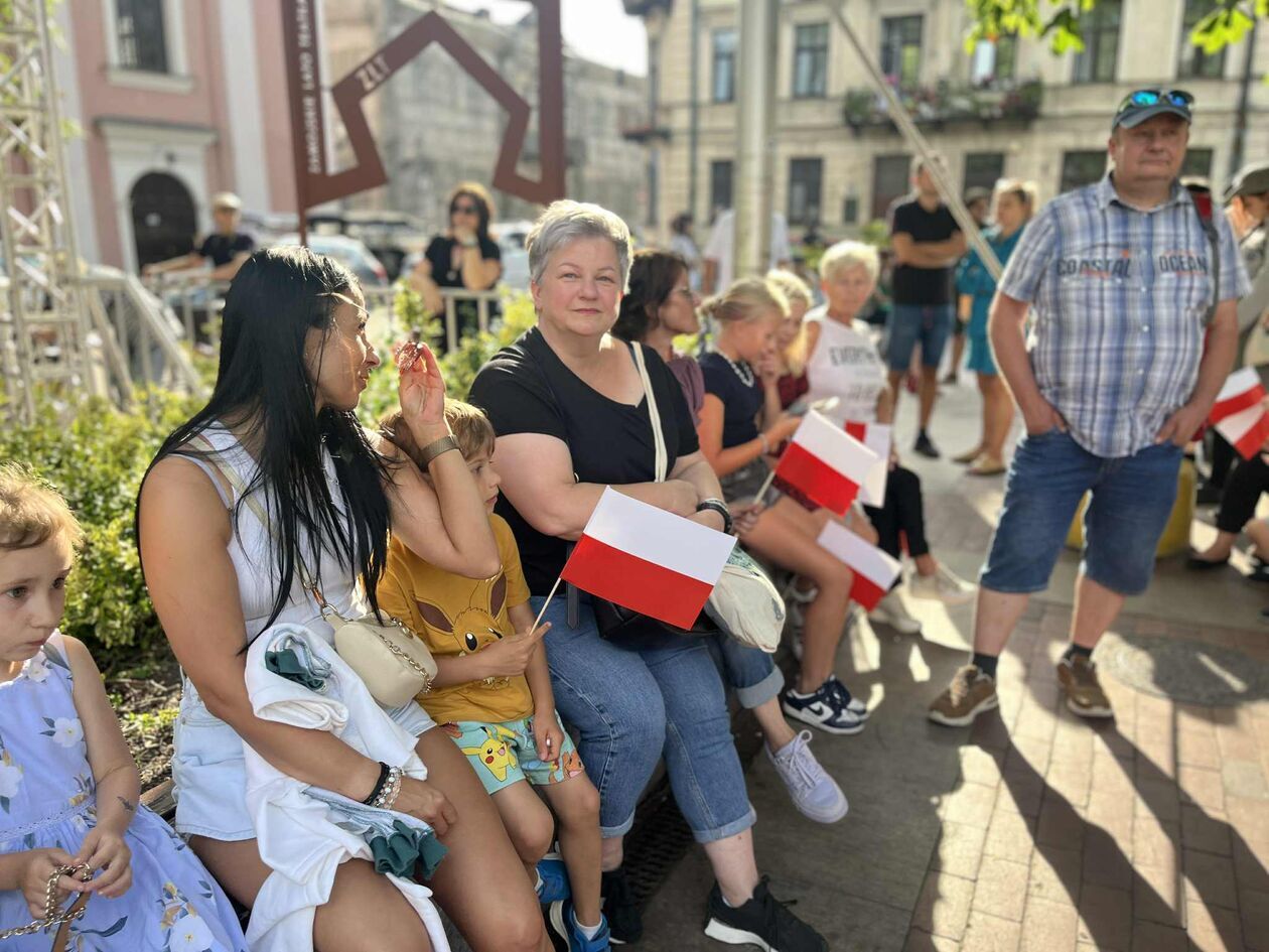  Obchody 81. rocznicy Powstania Warszawskiego w Zamościu  (zdjęcie 10) - Autor: Anna Szewc