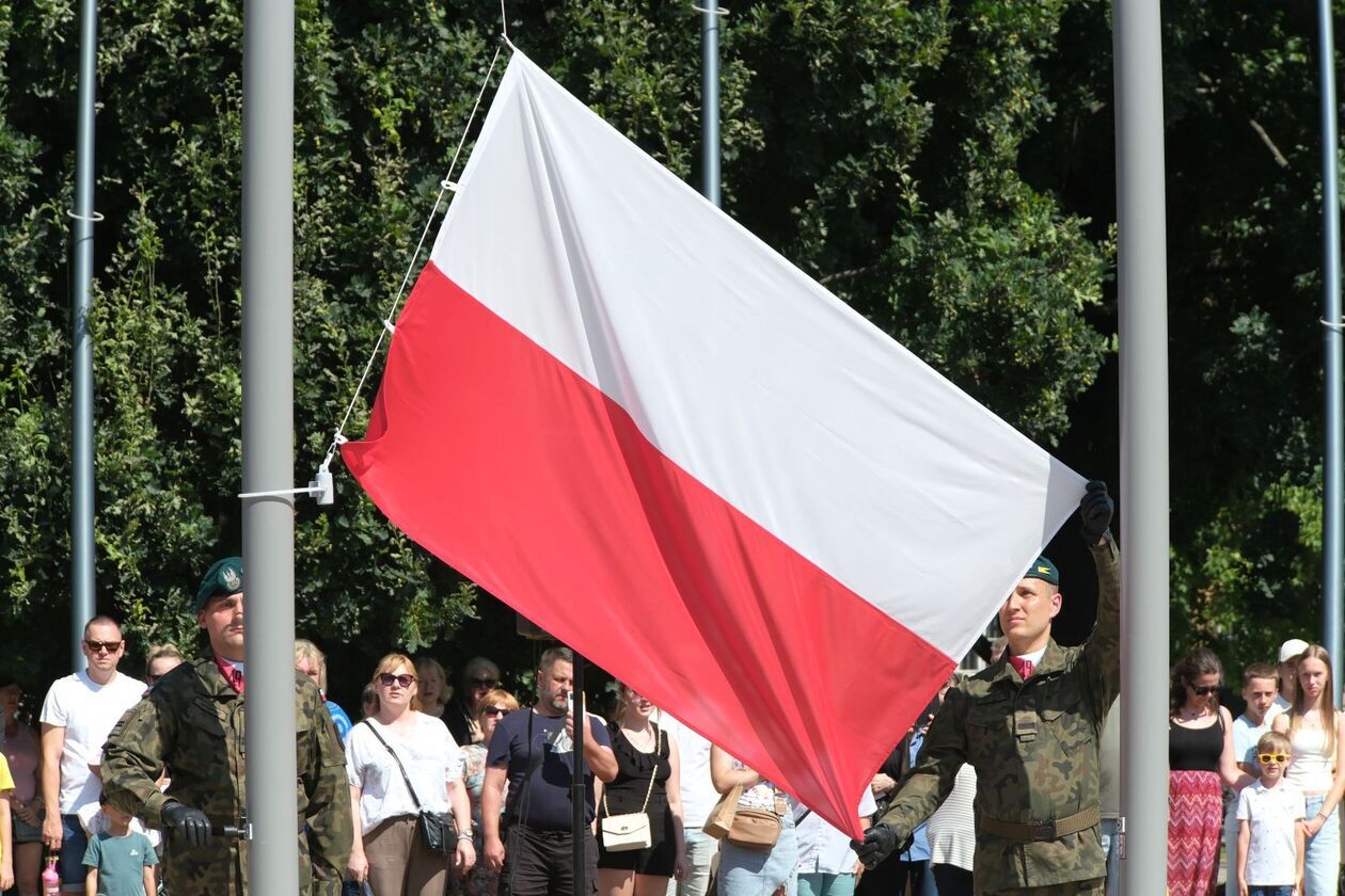  Święto Wojsko Polskiego w Lublinie (zdjęcie 22) - Autor: DW