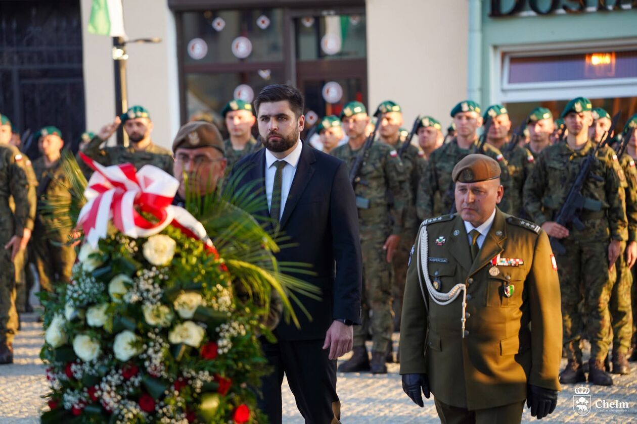  Chełm uczcił Święto Wojska Polskiego i 105. rocznicę Cudu nad Wisłą (zdjęcie 20) - Autor: Miasto Chełm/fb